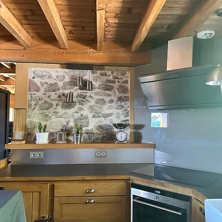 Vakantiehuis Superbe Grange Sur Colline