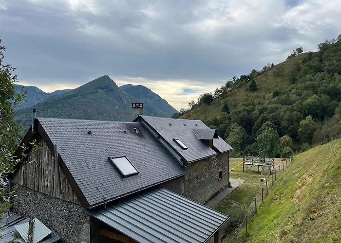Superbe Grange Sur Colline Hébergement de vacances